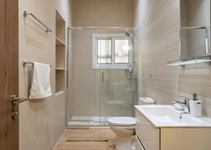 Verdant 1-bedroom In * Ларнака